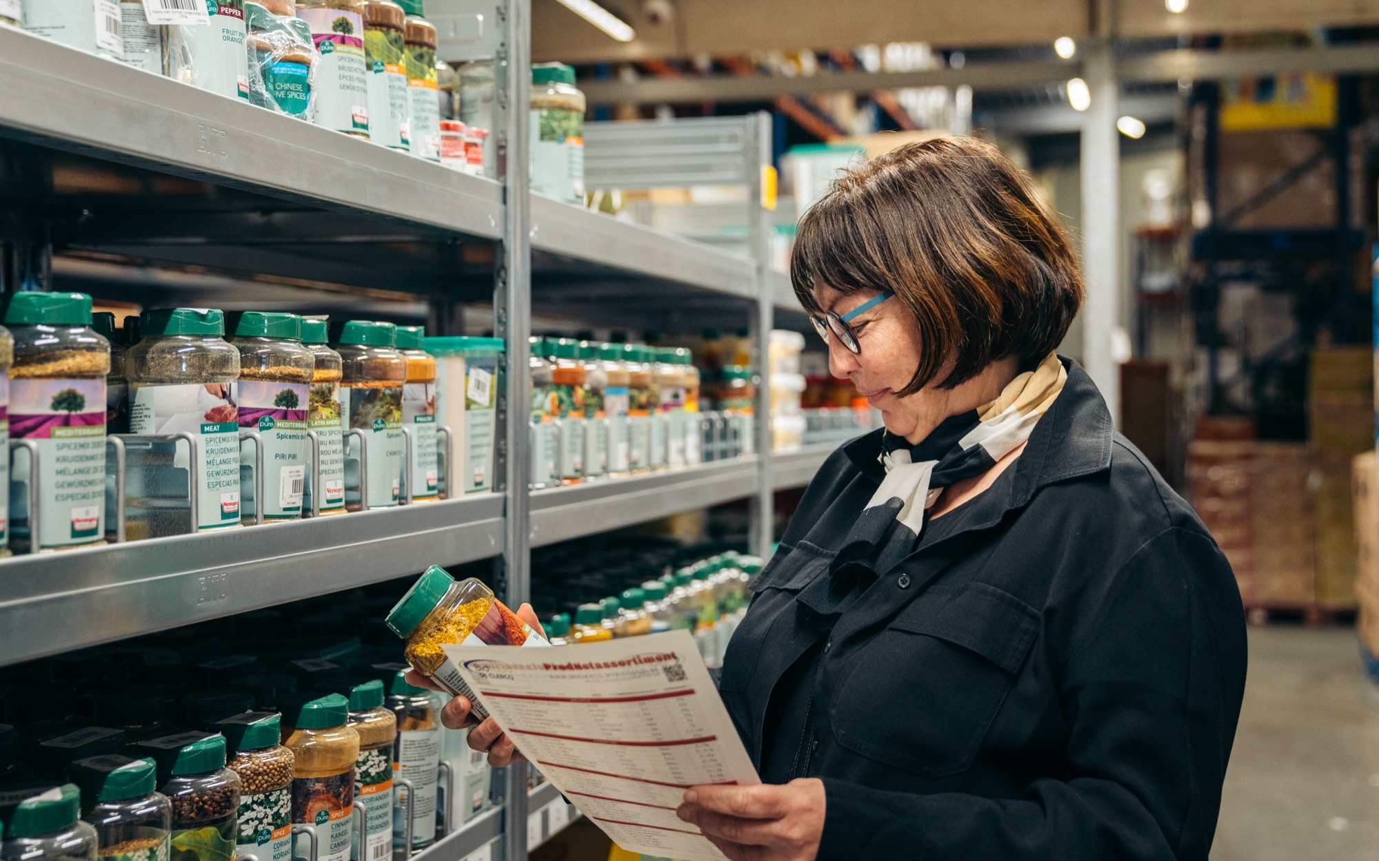 Bidfood customer browsing product shelf